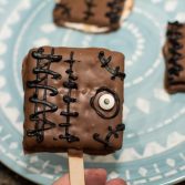 Hocus Pocus S'mores Pops - Our Kind of Wonderful