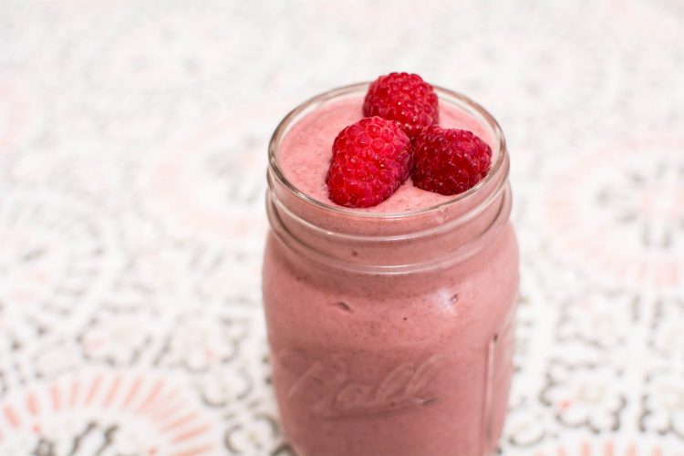 Raspberry Peach Smoothie - Our Kind of Wonderful